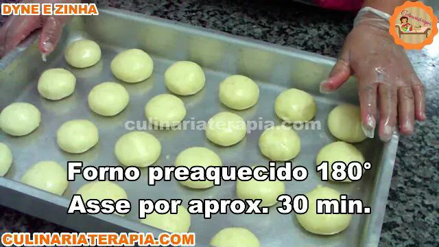 15 Pao de Queijo Gourmet