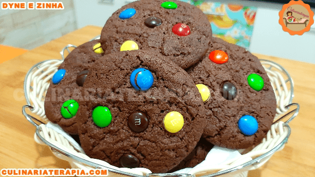 Biscoitos Cookies Americanos de Chocolate