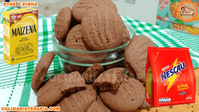 Biscoitinhos Sequilhos de Maizena e Nescau
