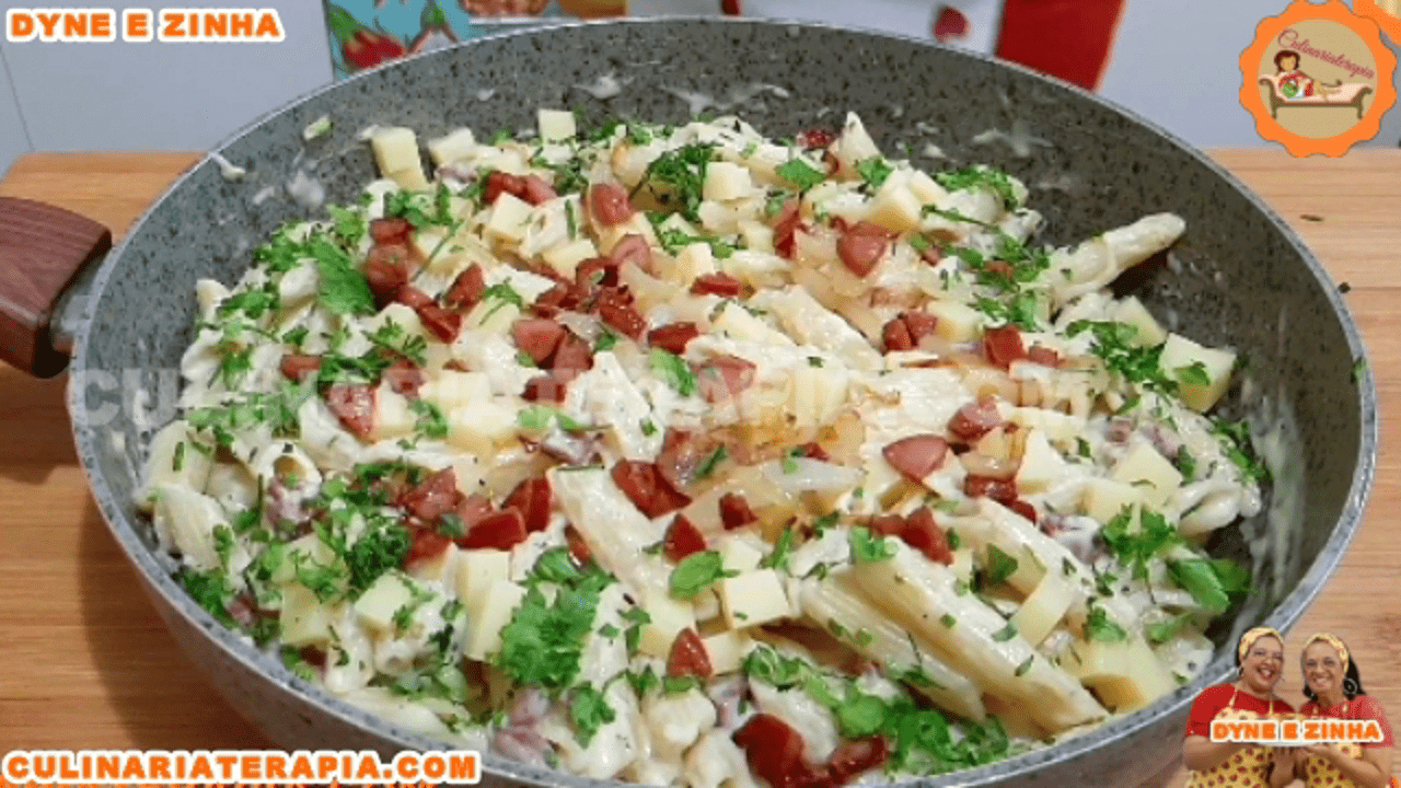 Macarrão ao Molho Cremoso de Linguiça