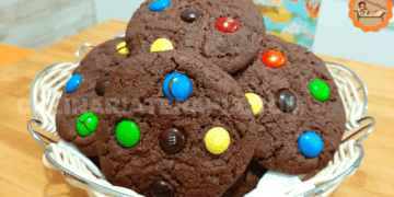 Biscoitos cookies americanos de chocolate