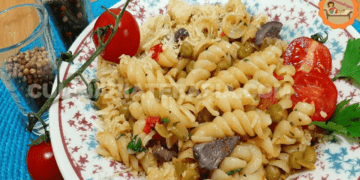 Macarrão com Ervilhas e Tomates