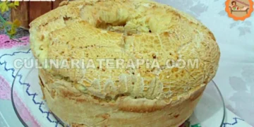 Bolo Pão de Queijo com Polvilho Azedo