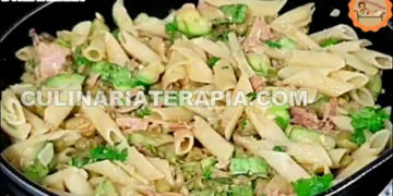 Mexidinho de Macarrão com Atum e Abobrinha