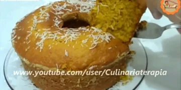 Bolo Fofinho de Abóbora com Coco