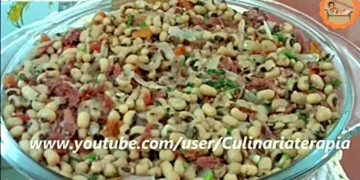 Feijão Fradinho com Carne de Charque