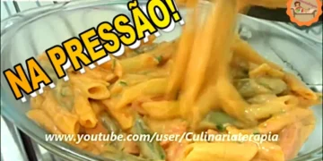 Macarrão Cremoso na Panela de Pressão Fácil e Rápido